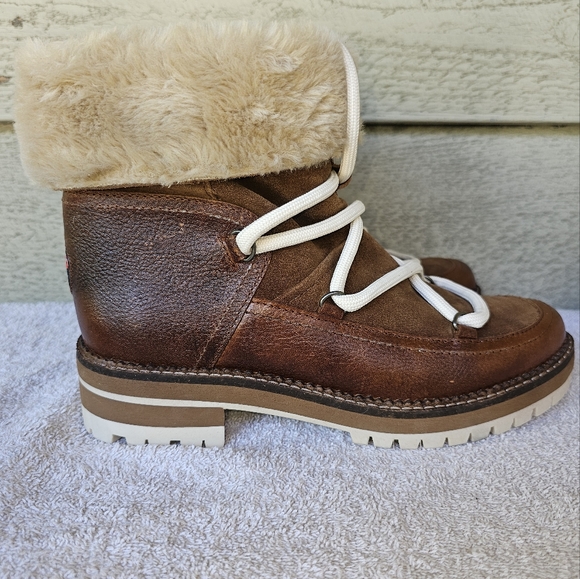 Pajar Canada Ophelia Womens Leather/Faux Fur Waterproof Winter Boots Size 39 - Picture 1 of 10